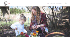 Desktop Screenshot of handandcloth.org
